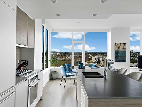 4th image of 60 Saghalie Rd #705