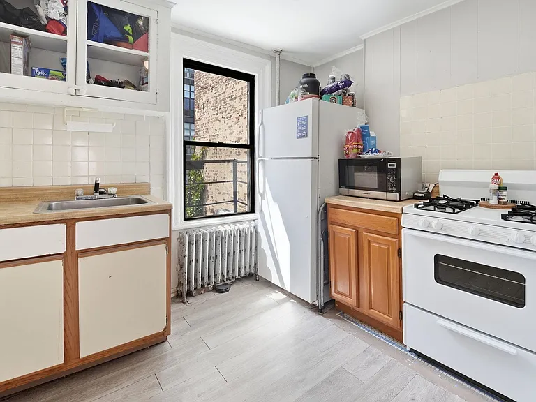 519.5 Manila Ave #2 — Photo 7