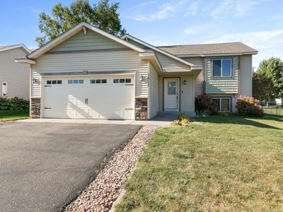 1617 Prairie View Ln NE, Sauk Rapids, MN, 56379