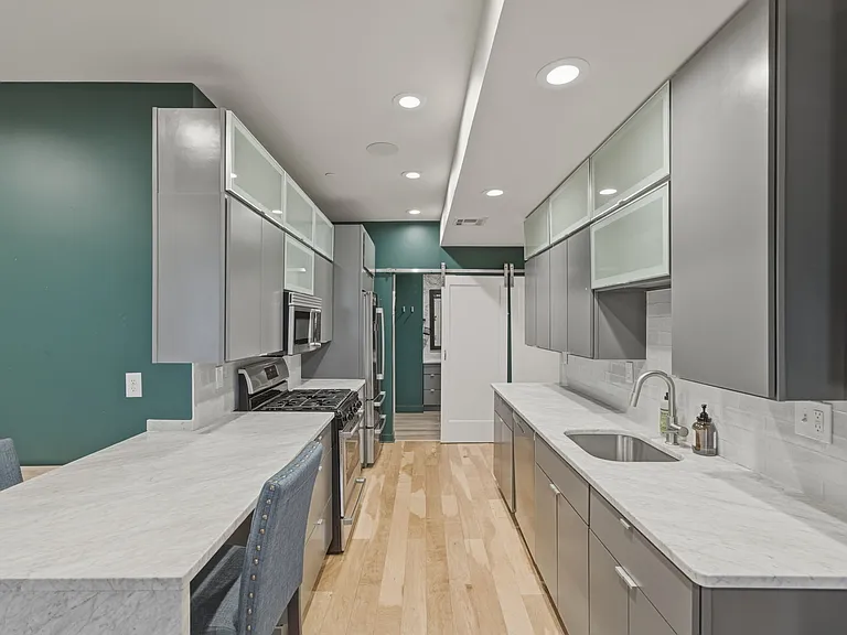 186 Paris St #1 — Photo 5