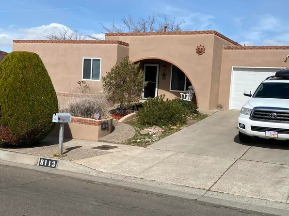 8113 Krim Dr NE, Albuquerque, NM 87109