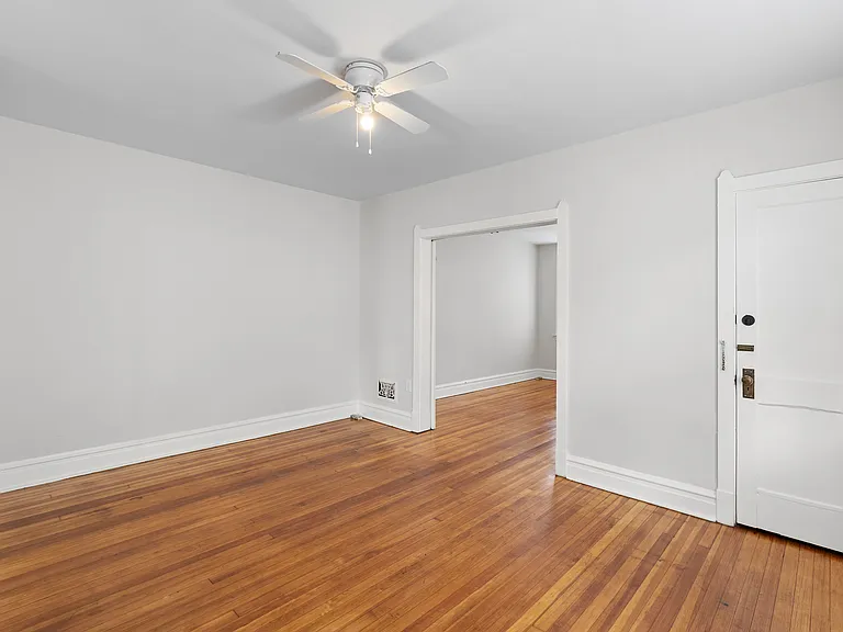 3325 Demenil Pl #3325-2 — Photo 5