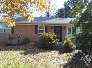 1670 Church Rd, York, PA 17408
