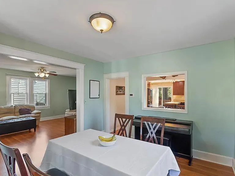 1235 Maple Ave — Photo 10