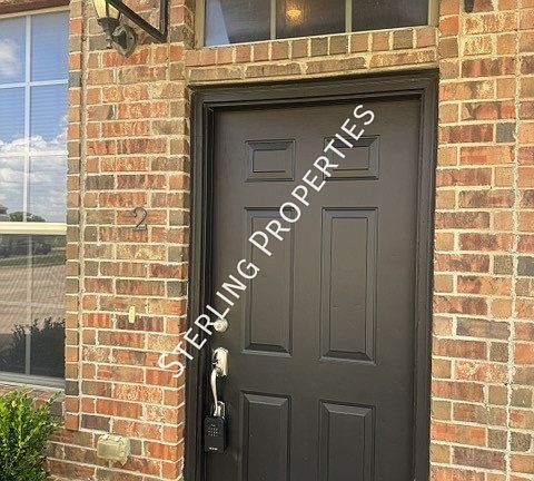 2nd image of 208 Chalmette Dr Unit 2