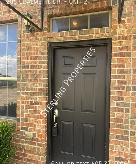 208 Chalmette Dr #2 — Photo 2