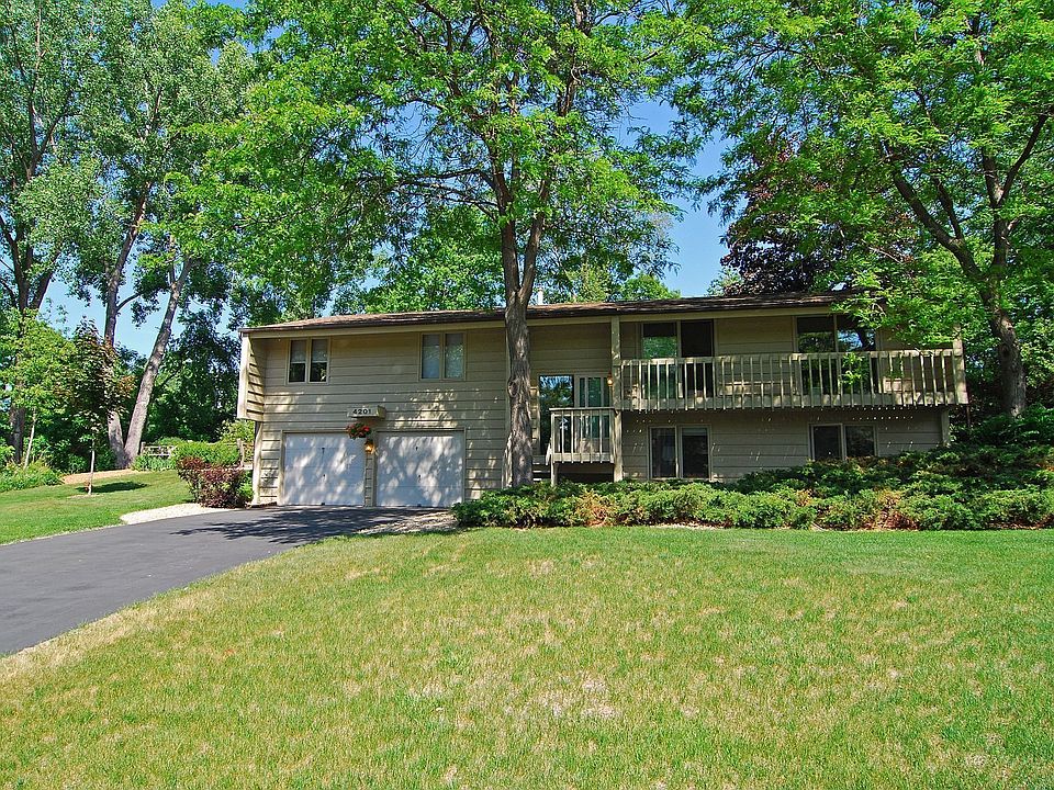 Gorgeous split-entry home.