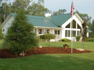 3132 E Neuman Rd, Pinconning, MI 48650