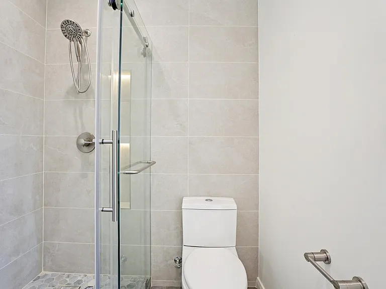 6162 Oak Crest Way #1/4 — Photo 9