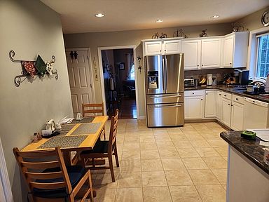 20 Augusta Way UNIT 20, North Chelmsford, MA 01863 | Zillow