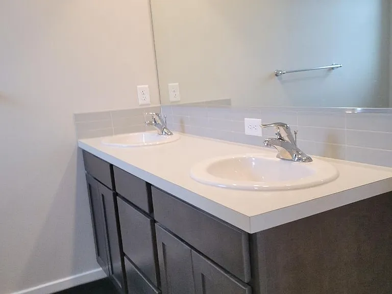 6499 Randolph Dr NE — Photo 17