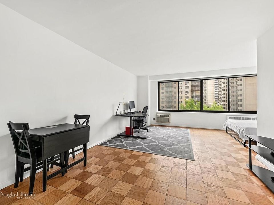 1st image of 382 Central Park W APT 9T