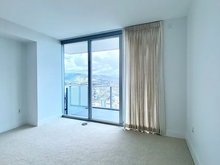 629 Keeaumoku St #3803 — Photo 13