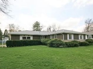 1605 Jeanne St, Champaign, IL 61821