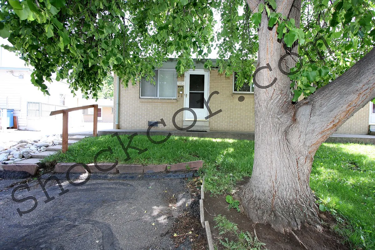 Building Photo - 3605 N Pierce St