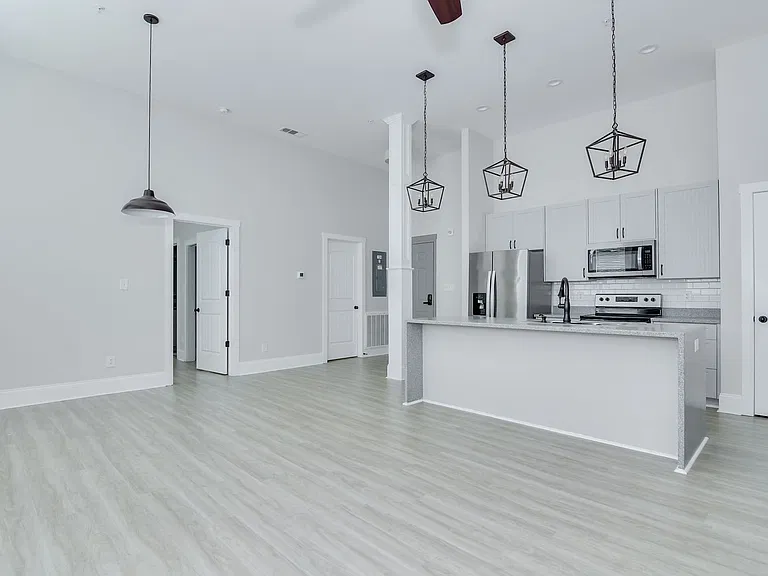 164 N Louisville St #2 — Photo 20