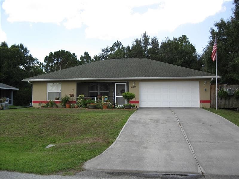 1st image of 23271 Burlingame Ave