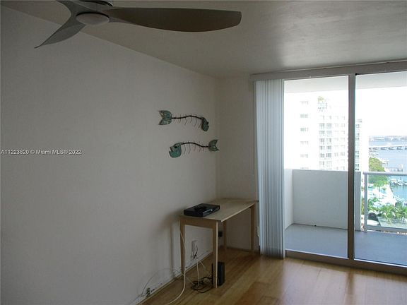 3rd image of 1200 West Ave APT 1427