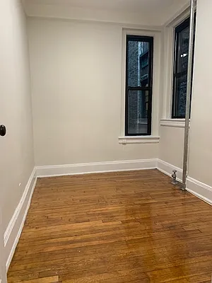 Rented by Landmark Real Estate | media 12