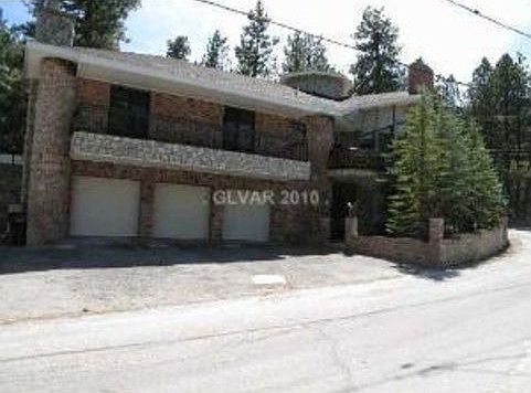 2nd image of 4027 Mont Blanc Way