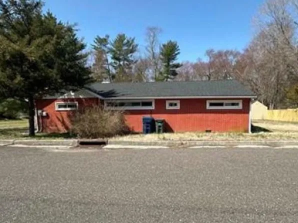 879 Green Ave, Williamstown, NJ 08094