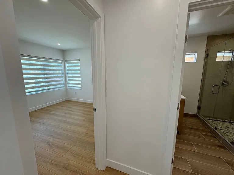 7740 Bonner Ave — Photo 26