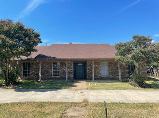 419 Hillside Dr, Little Elm, TX 75068