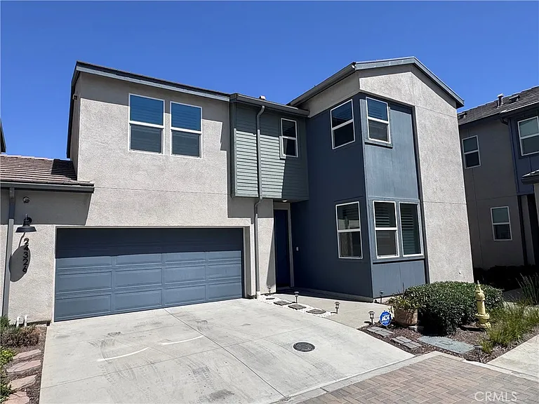 24326 Juni Ct — Photo 2