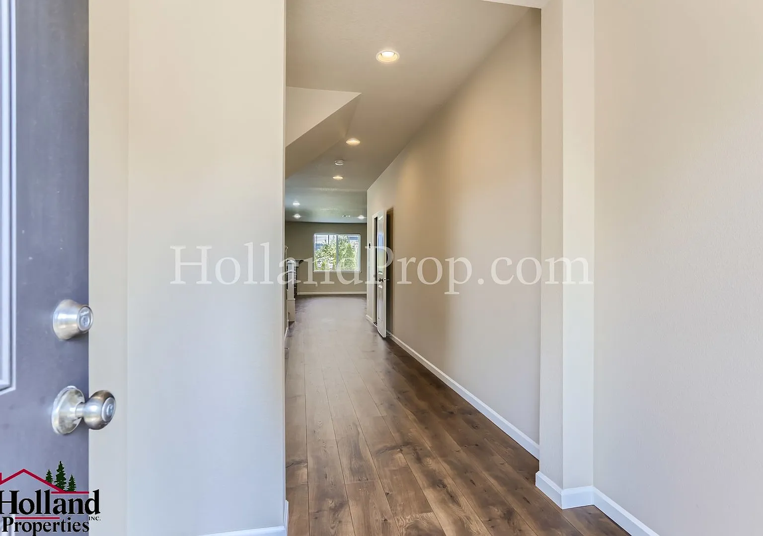 Beautiful, Light-Filled 4-Bedroom Home With A Charming Backyard New Price $3,195** And Reduced Se... — Photo 3
