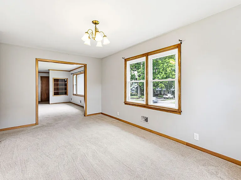 3511 Mitchell Ave — Photo 15