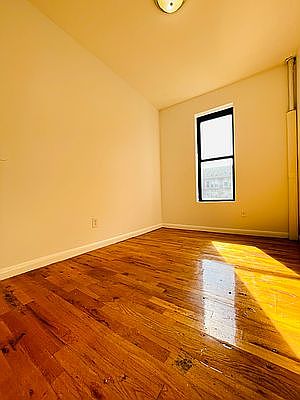 5th image of 526 W 147th St APT 43