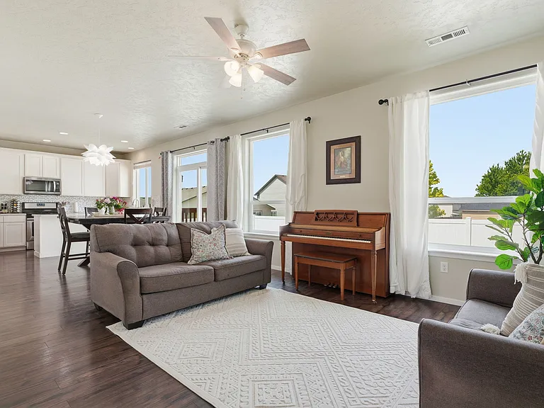 4309 Santa Cruz Ln — Photo 28