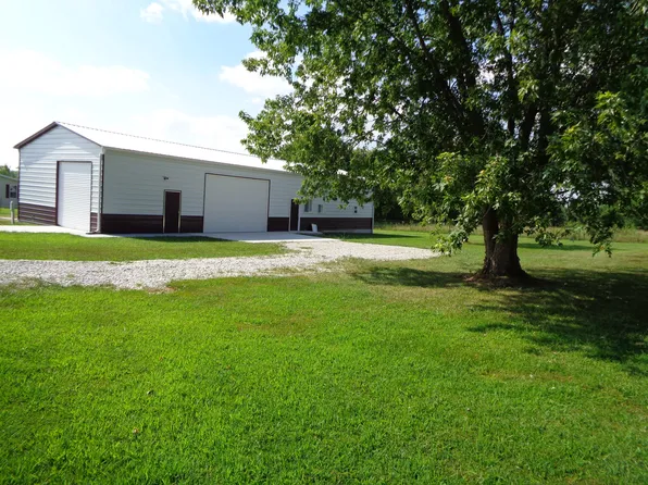 1593 E 535 Road, Brighton, MO 65617