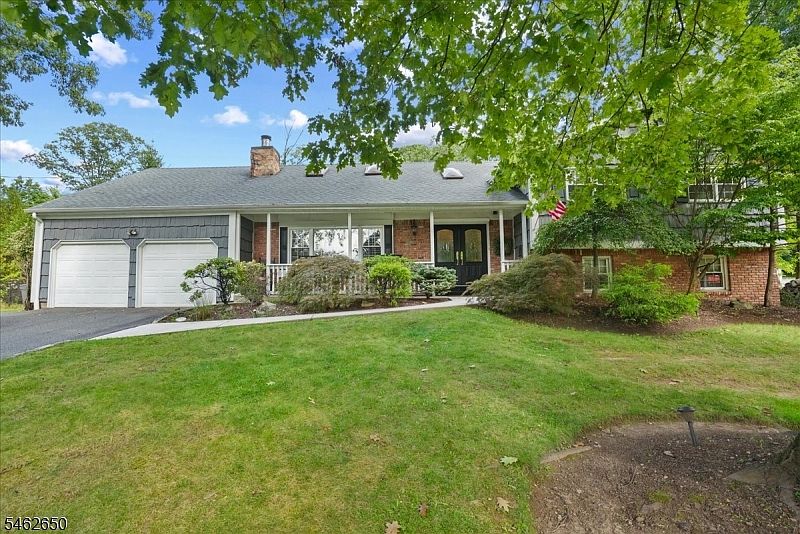 1st image of 28 Underwood Road