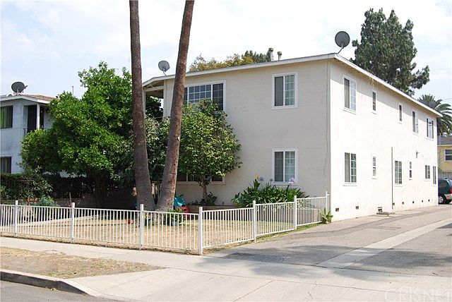 2nd image of 11466 Killion St