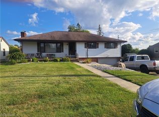 505 Blossom Ave, Campbell, OH