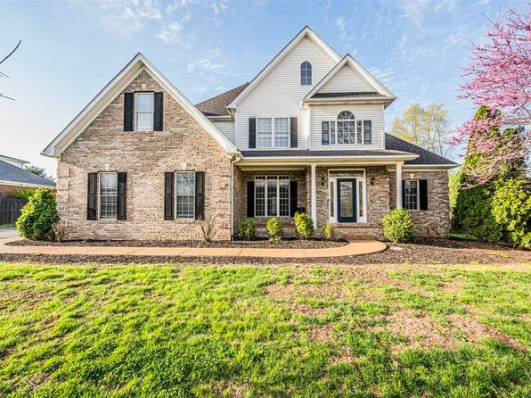 623 Players Crossing Way, Bowling Green, KY 42104