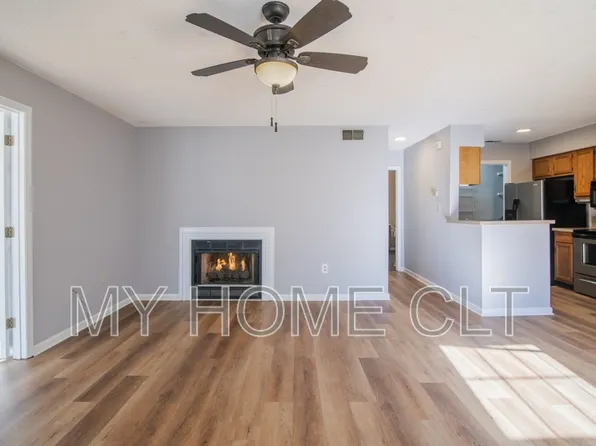 8117 Tremaine Ct APT B, Charlotte, NC 28227