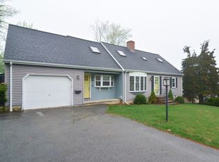 120 Colonial Dr, Quincy, MA 02169