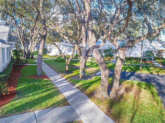 5th image of 4209 Edgewood Dr