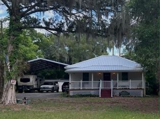 2028 Old New York Ave, Deland, FL 32720