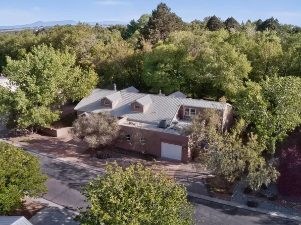 1630 Rancho Guadalupe Trl NW, Albuquerque, NM 87107