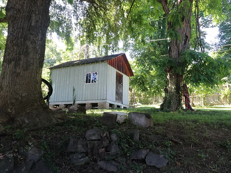 2026 W Stone Dr — Photo 17