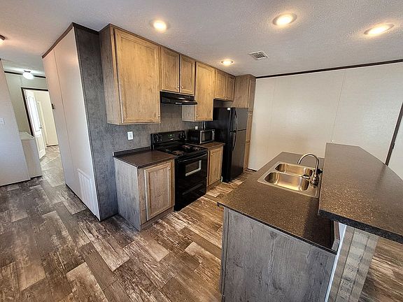 2nd image of 9430 Polak Dr