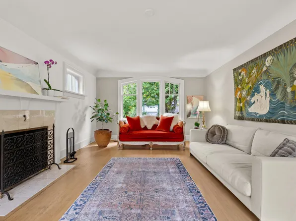 3141 W 39th Ave, Vancouver, BC V6N 2Z7