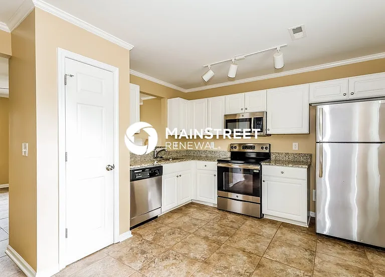 15722 Southern Garden Ln — Photo 7