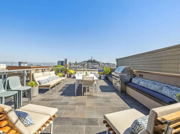 1017 Greenwich St, San Francisco, CA 94133