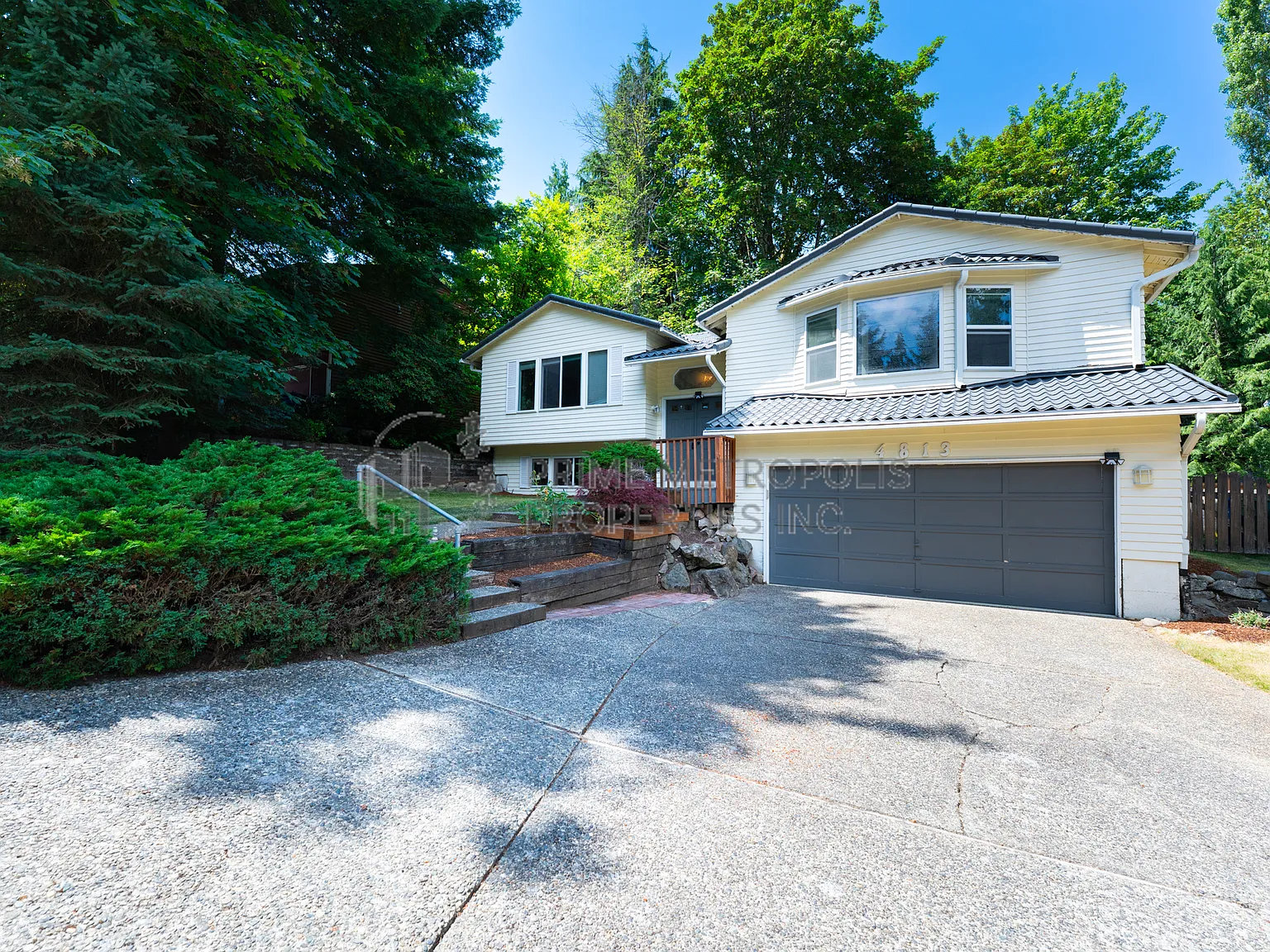 4813 152nd Pl SE Bellevue WA 98006 LCG - 1 — Photo 1