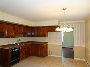 399 Park Ln, State College, PA 16803