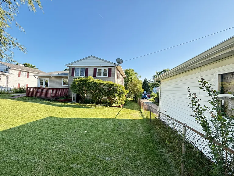 1030 Lakemont Rd — Photo 40